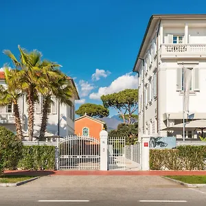 4* Hotel Grey