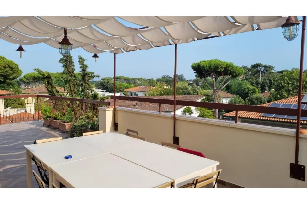 Terrazza Apuana A Few Steps From The Sea - Happy Rentals Forte dei Marmi Italy